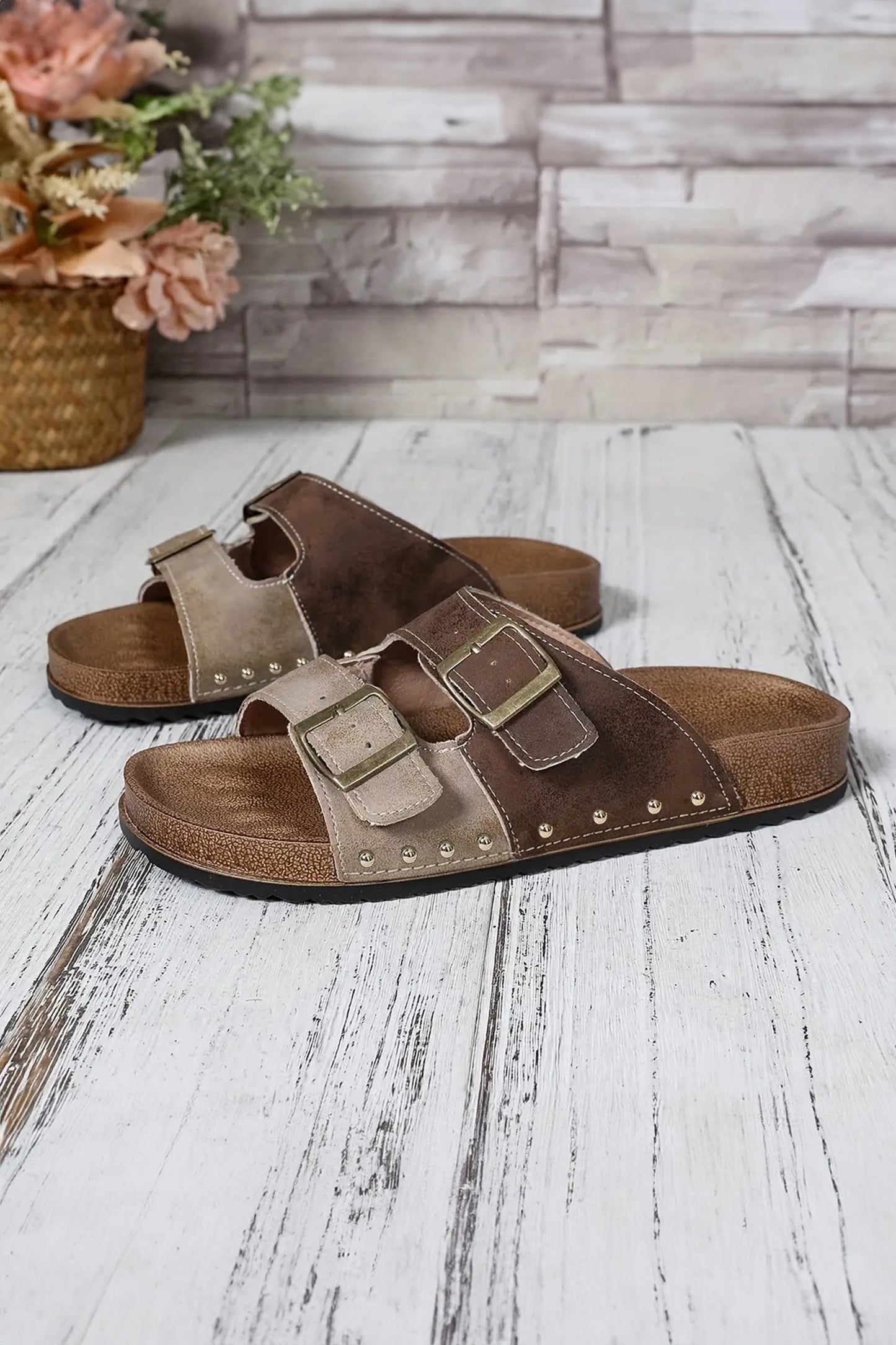 Color black Two-tone Flag Retro Buckle Straps Hollowed Faux Suede Slippers